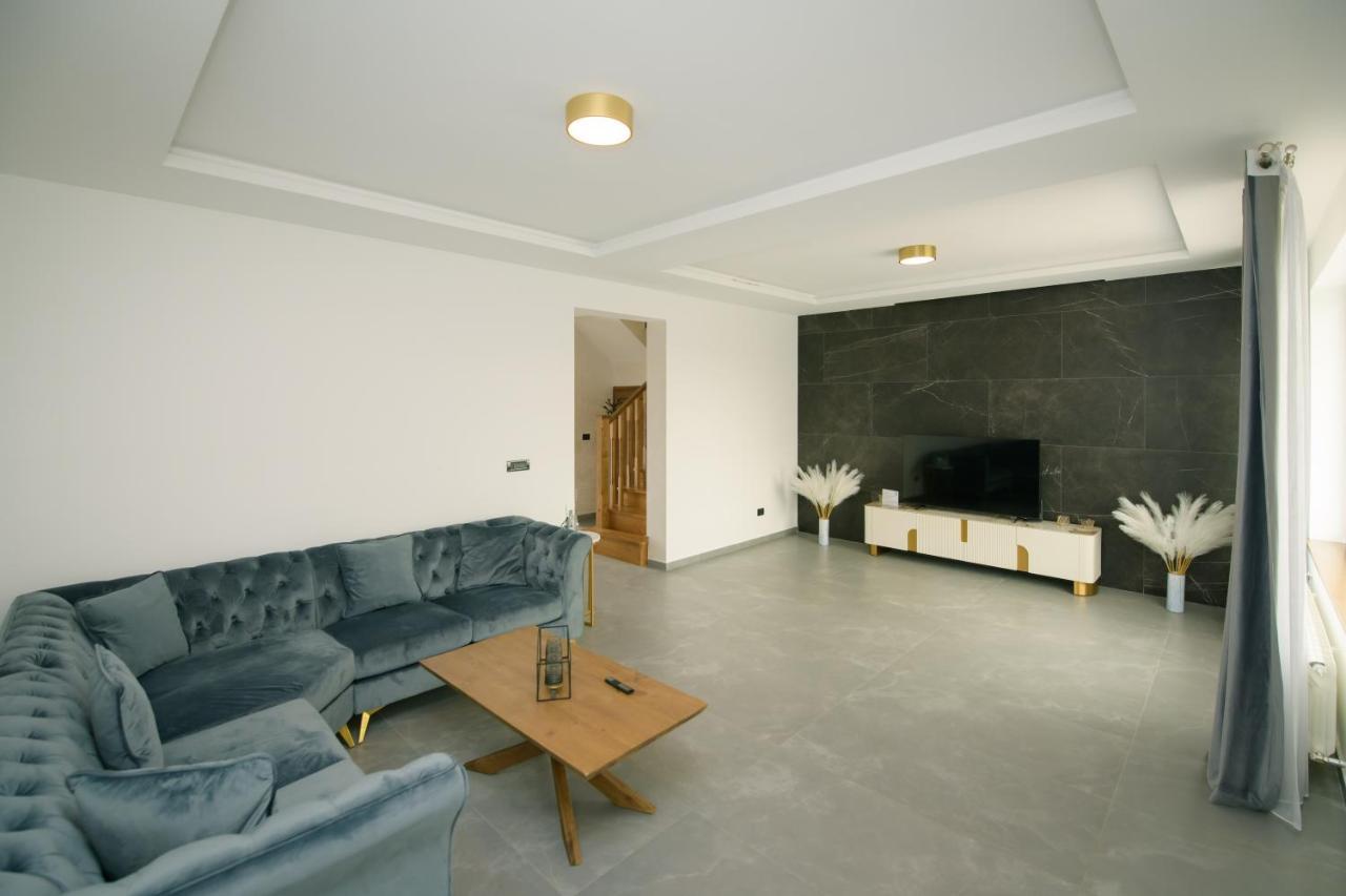 Casa Lucan Μπρασόβ Εξωτερικό φωτογραφία